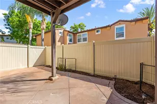 30299 Island Bay Ln, Murrieta, CA 92563 - Photo 27