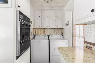 332 N Lyon Avenue #74, Hemet, CA 92543 - Photo 7