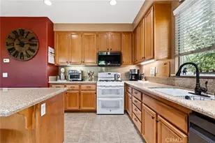 28728 Sunridge Ct, Menifee, CA 92584 - Photo 15