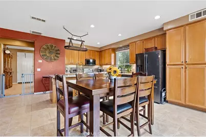 28728 Sunridge Court, Menifee, CA 92584 - Photo 17
