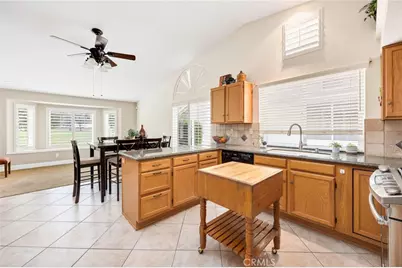 2767 Banyan Tree, Hemet, CA 92545 - Photo 17