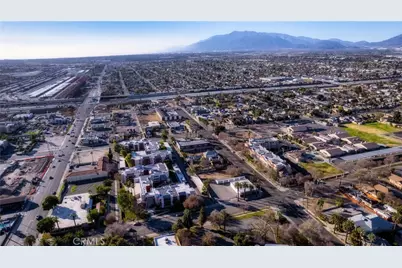 663 W 6th Street, San Bernardino, CA 92410 - Photo 5