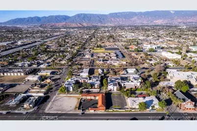 663 W 6th Street, San Bernardino, CA 92410 - Photo 7
