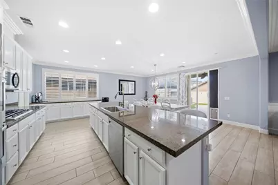 37526 Black Sage Place, Murrieta, CA 92563 - Photo 11