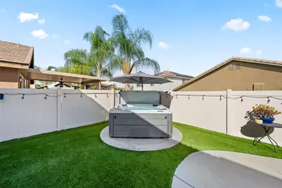 37526 Black Sage Place, Murrieta, CA 92563 - Photo 47