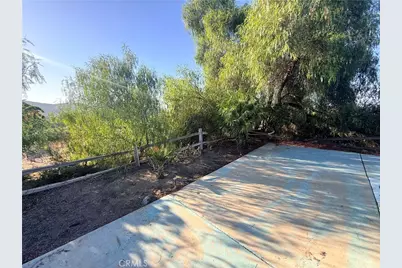 25205 Bundy Canyon, Menifee, CA 92584 - Photo 7