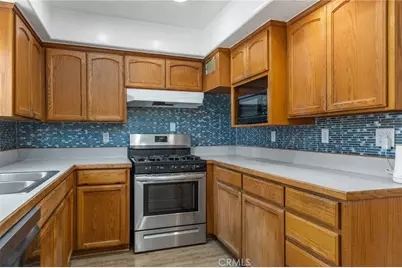 307 N Lowell, Lake Elsinore, CA 92530 - Photo 17