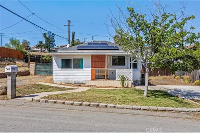 307 N Lowell, Lake Elsinore, CA 92530 - Photo 3