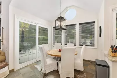 22499 Bear Creek Drive, Murrieta, CA 92562 - Photo 9