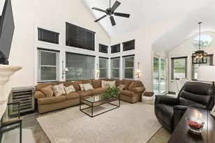 22499 Bear Creek Dr, Murrieta, CA 92562 - Photo 19