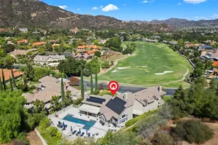 22499 Bear Creek Dr, Murrieta, CA 92562 - Photo 5