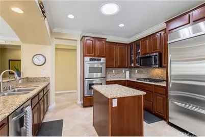 30279 Ravenswood Circle, Murrieta, CA 92563 - Photo 11