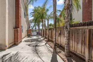 29900 Sugarfoot Ct, Menifee, CA 92586 - Photo 13