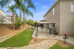 33299 Pitman, Menifee, CA 92584 - Photo 31