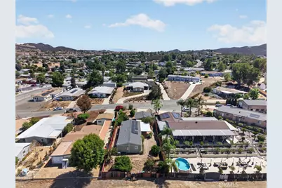 24388 Wagon Wheel, Wildomar, CA 92595 - Photo 33