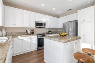 36935 Cordella Ln, Murrieta, CA 92563 - Photo 13