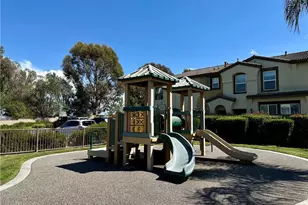 25192 Meadow Walk, Murrieta, CA 92562 - Photo 23