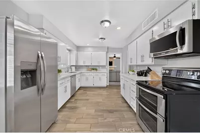 28655 Portsmouth Drive, Sun City, CA 92586 - Photo 21