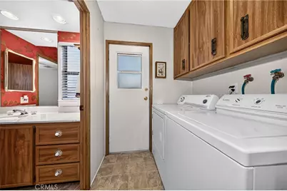 1525 W Oakland Avenue #106, Hemet, CA 92543 - Photo 13