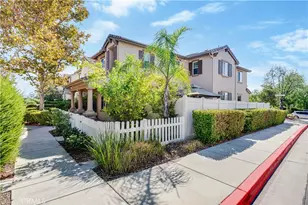 27696 Passion Flower Ct, Murrieta, CA 92562 - Photo 3