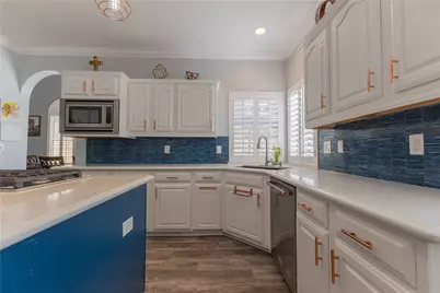 31661 Corte Rosario, Temecula, CA 92592 - Photo 11