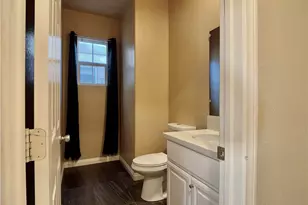 19880 Silverwood Dr, Lake Elsinore, CA 92530 - Photo 15