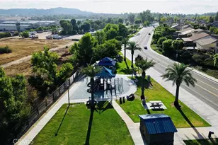 19880 Silverwood Dr, Lake Elsinore, CA 92530 - Photo 61