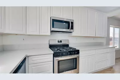 4425 Oak Tree, Hemet, CA 92545 - Photo 13