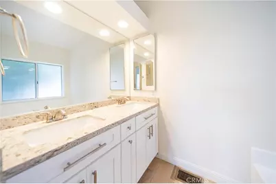 38642 Via Amarilla, Murrieta, CA 92563 - Photo 43