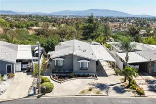 38642 Via Amarilla, Murrieta, CA 92563 - Photo 3