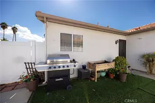 1083 Sombra Way, San Jacinto, CA 92582 - Photo 15