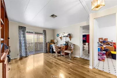 725 W Thornton #69, Hemet, CA 92543 - Photo 17