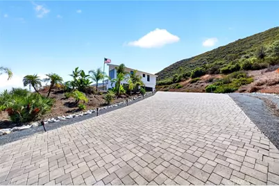42950 Ivy Street, Murrieta, CA 92562 - Photo 43