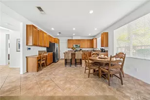 26136 Castle Ln, Murrieta, CA 92563 - Photo 21