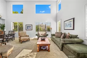 26136 Castle Ln, Murrieta, CA 92563 - Photo 9