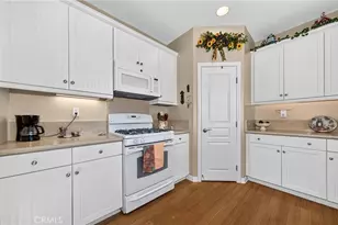 124 Lopez Way, Hemet, CA 92545 - Photo 7