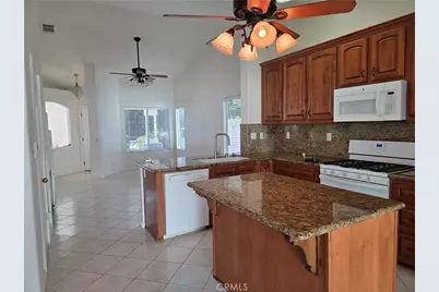31270 Van Ruysdael, Winchester, CA 92596 - Photo 11