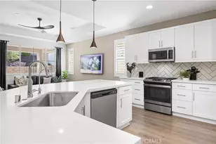 32105 Hyacinth Wy, Temecula, CA 92591 - Photo 5