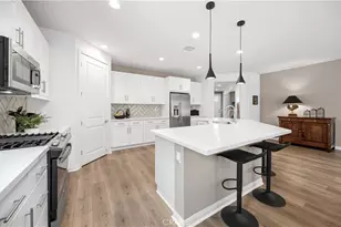 32105 Hyacinth Wy, Temecula, CA 92591 - Photo 11