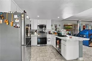 27815 Foxfire St, Menifee, CA 92586 - Photo 9