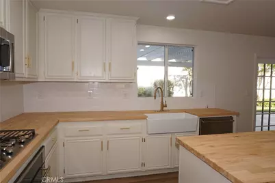 41968 Cameryn Court, Murrieta, CA 92562 - Photo 11