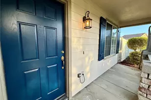 41968 Cameryn Ct, Murrieta, CA 92562 - Photo 3