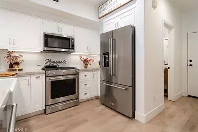 14 Bayley, Ladera Ranch, CA 92694 - Photo 7