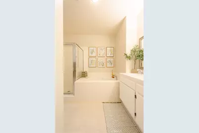 14 Bayley, Ladera Ranch, CA 92694 - Photo 19
