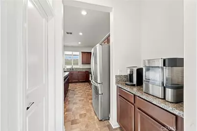 34306 Kensington, Murrieta, CA 92563 - Photo 9