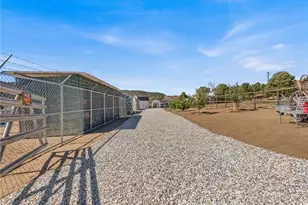 45675 Falling Springs, Baldwin Lake, CA 92314 - Photo 21
