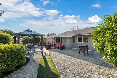 26671 Sun City Boulevard, Sun City, CA 92586 - Photo 25
