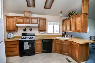 5001 W Florida, Hemet, CA 92545 - Photo 3
