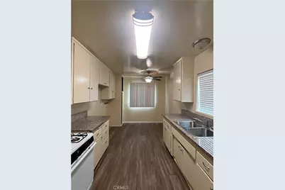 1837 W Gramercy, Anaheim, CA 92801 - Photo 7