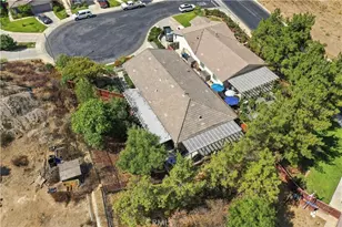 140 McCarron, Hemet, CA 92545 - Photo 5